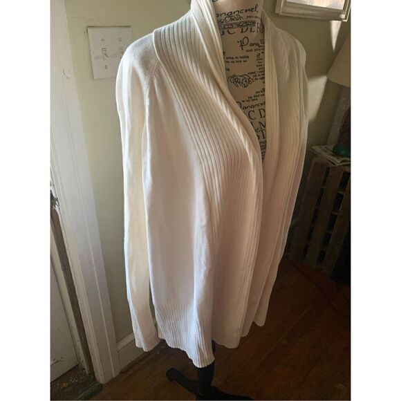 Crown & Ivy Cream Cardigan - Picture 8 of 9